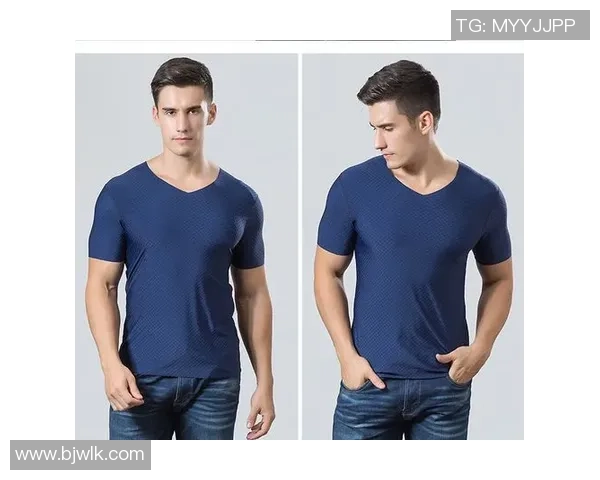 足球明星修身半袖时尚潮流引领运动风尚的完美选择