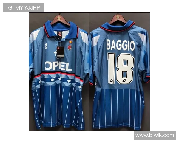 足球明星时尚风潮揭秘他们穿过的经典服装与搭配技巧